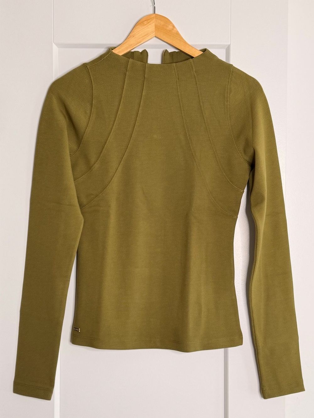 💛2 for 20-Olive Green Long-Sleeve Sculpted Women's Top
